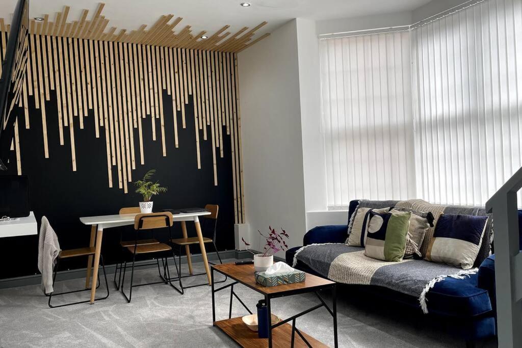Luxury 2 Bed Duplex Apartment By Yo Room! - Leicester City- Free Parking Eksteriør billede